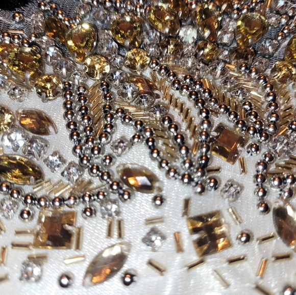 Beaded and sequined accent belt - Picture 5 of 5